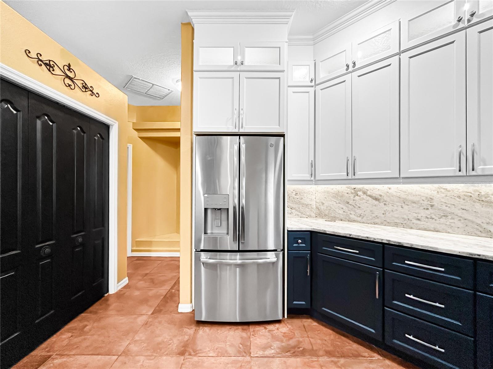 Image 8 of 45 For 5137 Redbriar Court