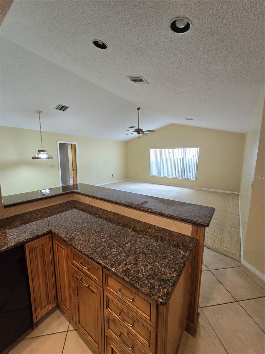 Image 14 of 43 For 4836 79th Avenue Plaza E