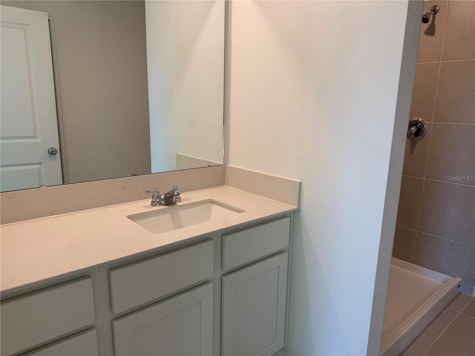 Image 18 of 38 For 2061 Lasso Loop