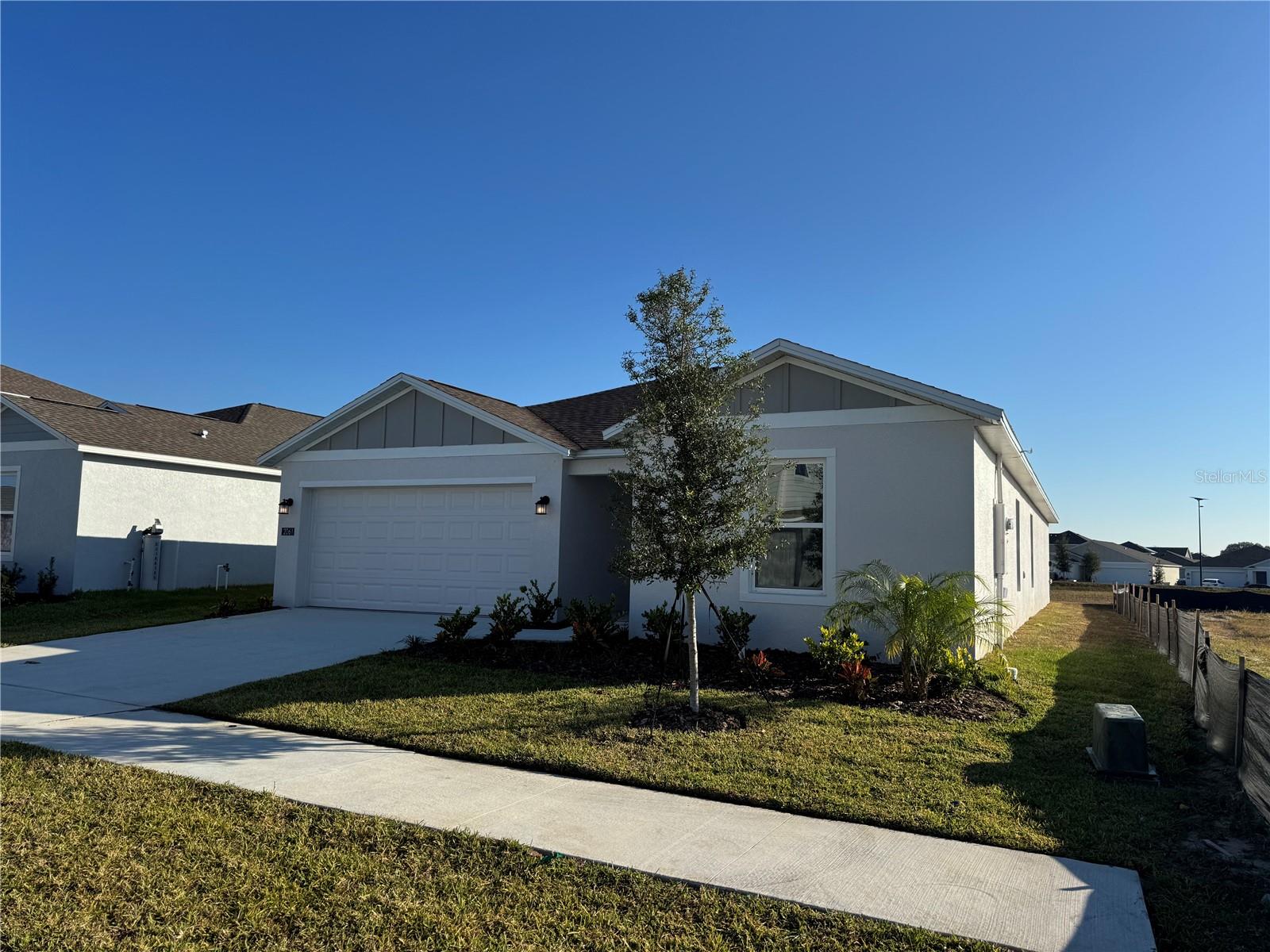 Image 2 of 38 For 2061 Lasso Loop