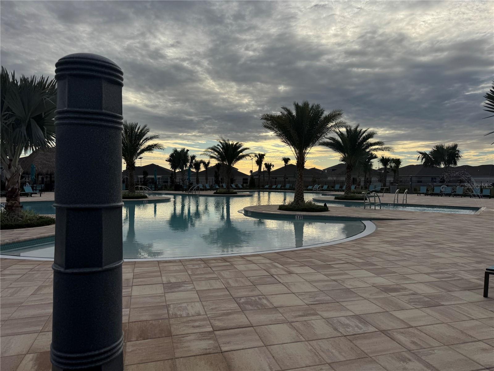 Image 37 of 38 For 2061 Lasso Loop