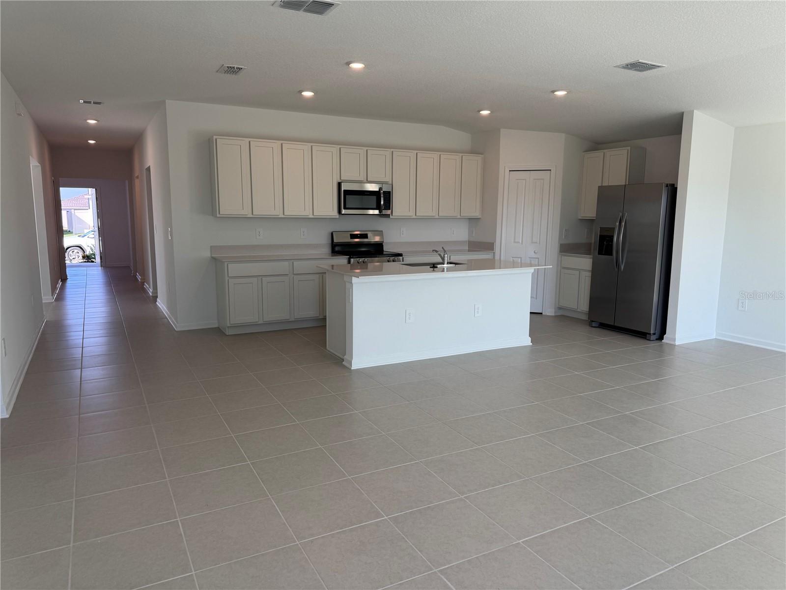 Image 7 of 38 For 2061 Lasso Loop