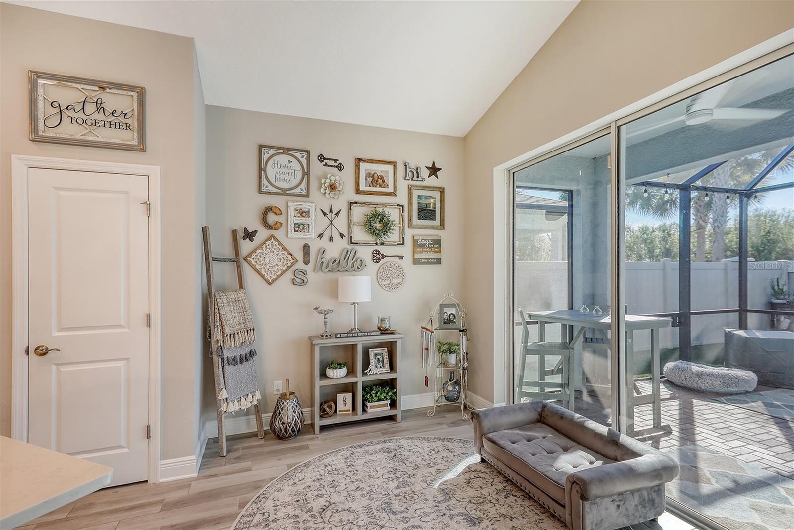 Image 17 of 51 For 14924 Sora Way