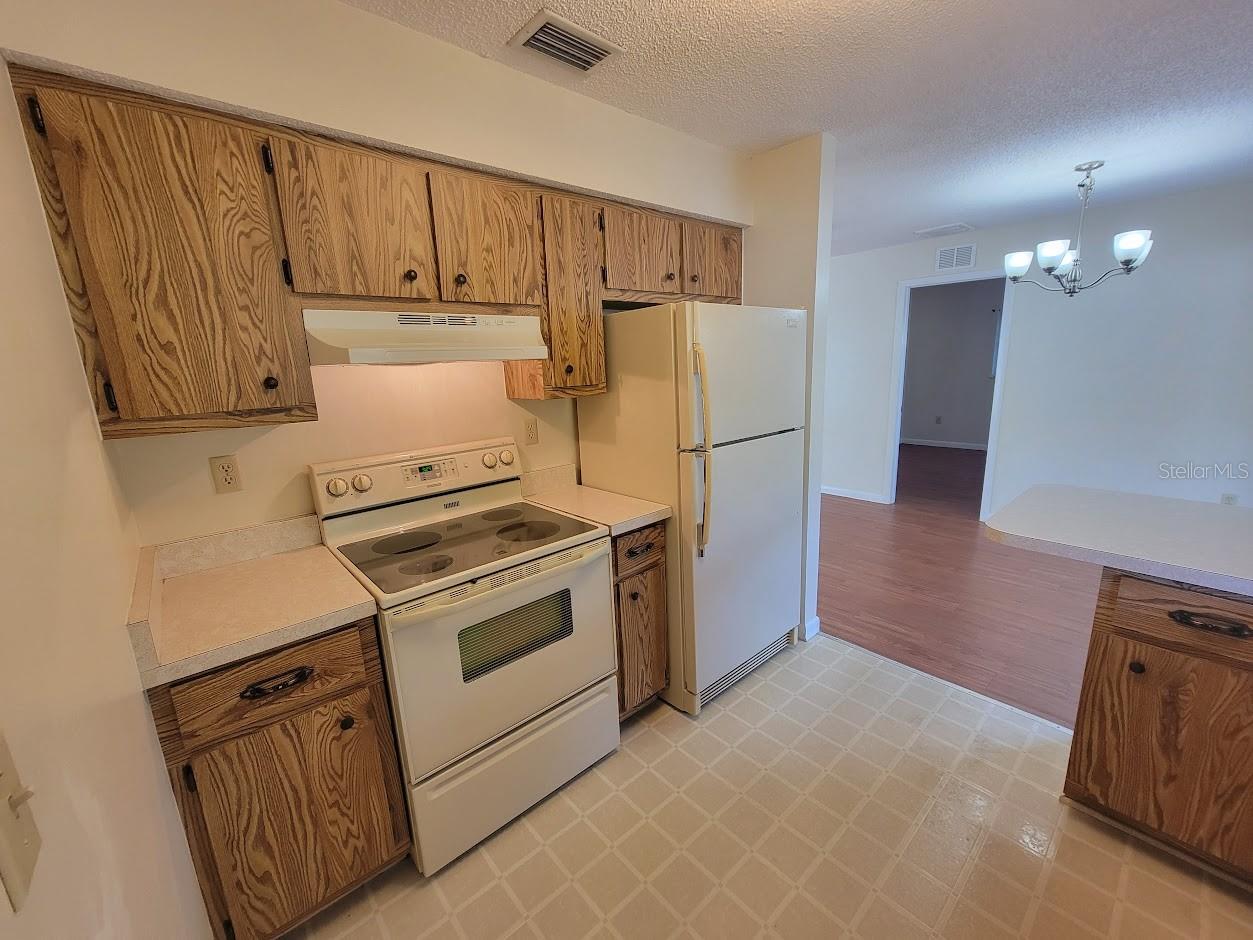 Image 5 of 28 For 23358 Racine Avenue