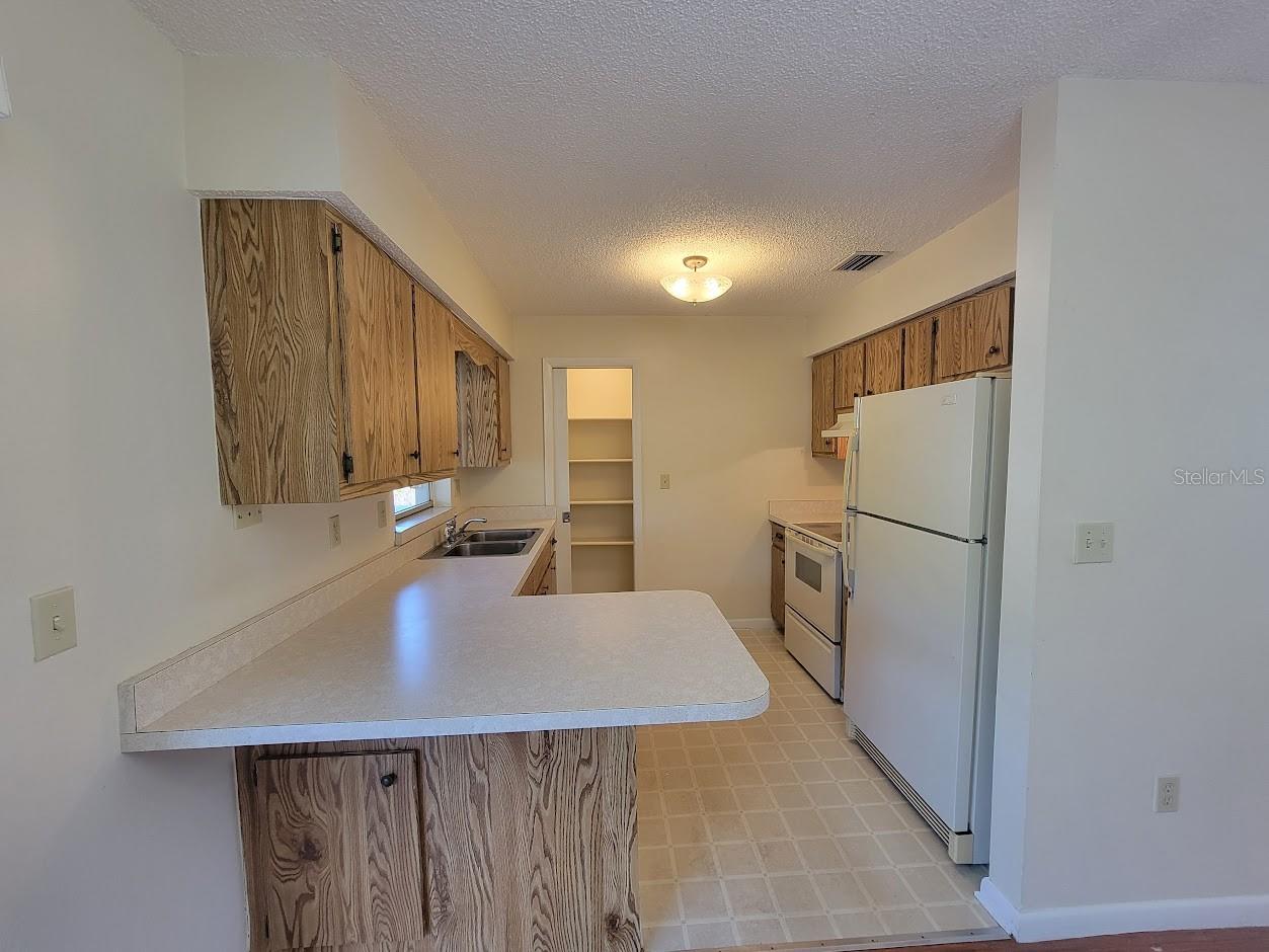 Image 6 of 28 For 23358 Racine Avenue