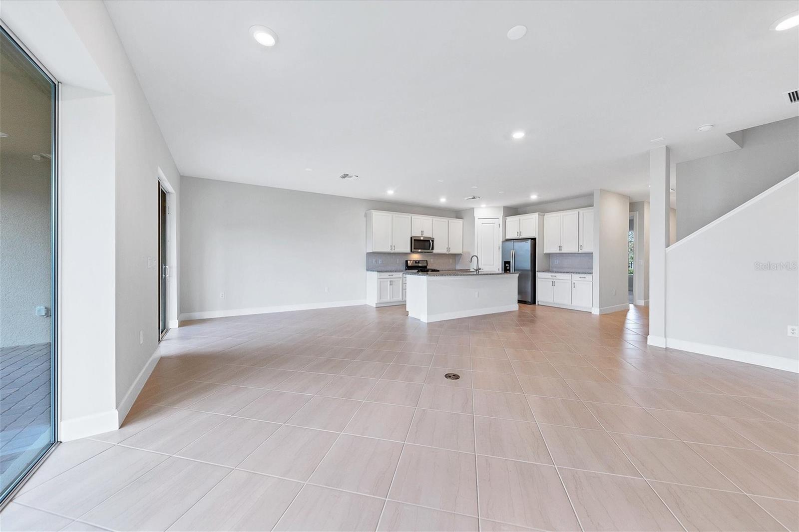 Image 12 of 47 For 3519 Harlowe Run