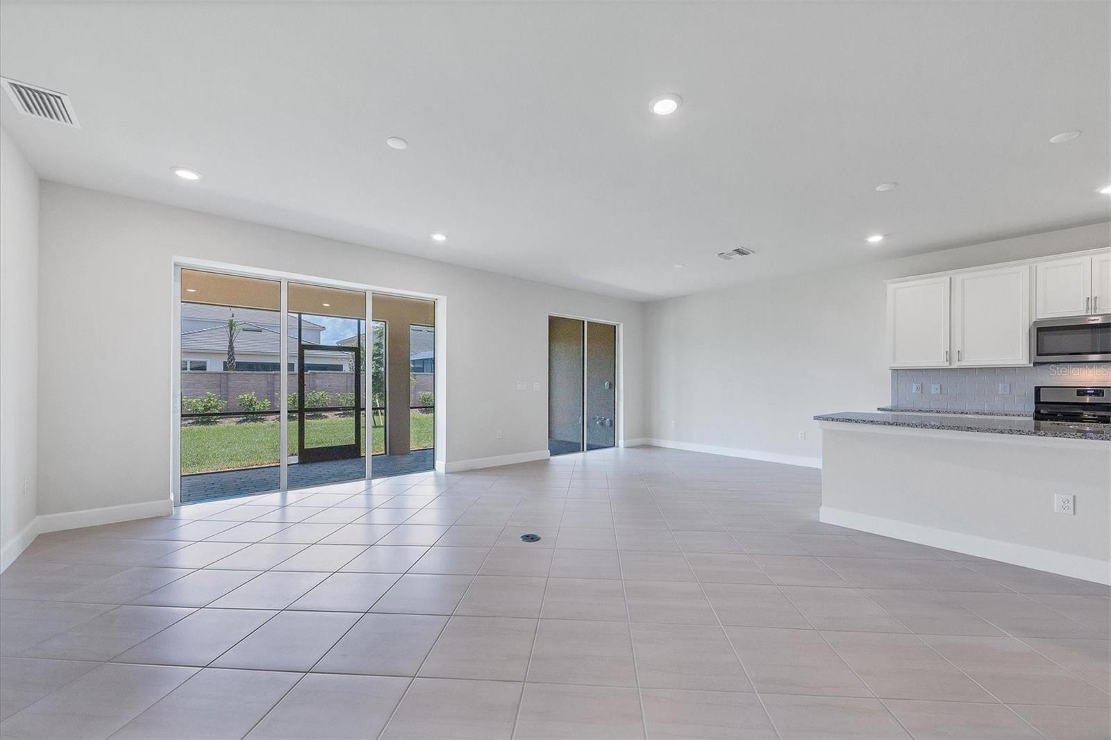 Image 2 of 47 For 3519 Harlowe Run