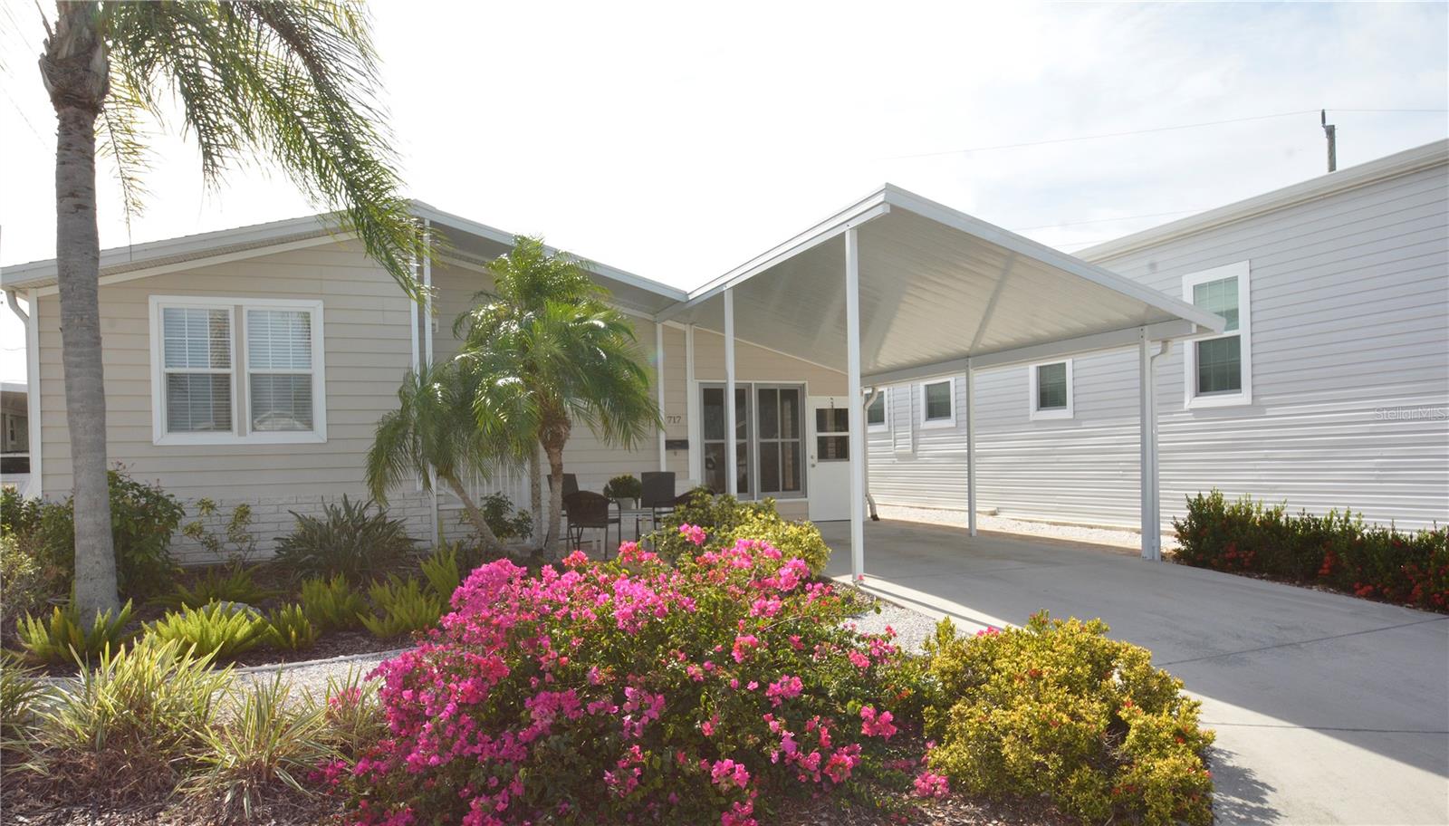 Details for 717 Carefree, VENICE, FL 34285