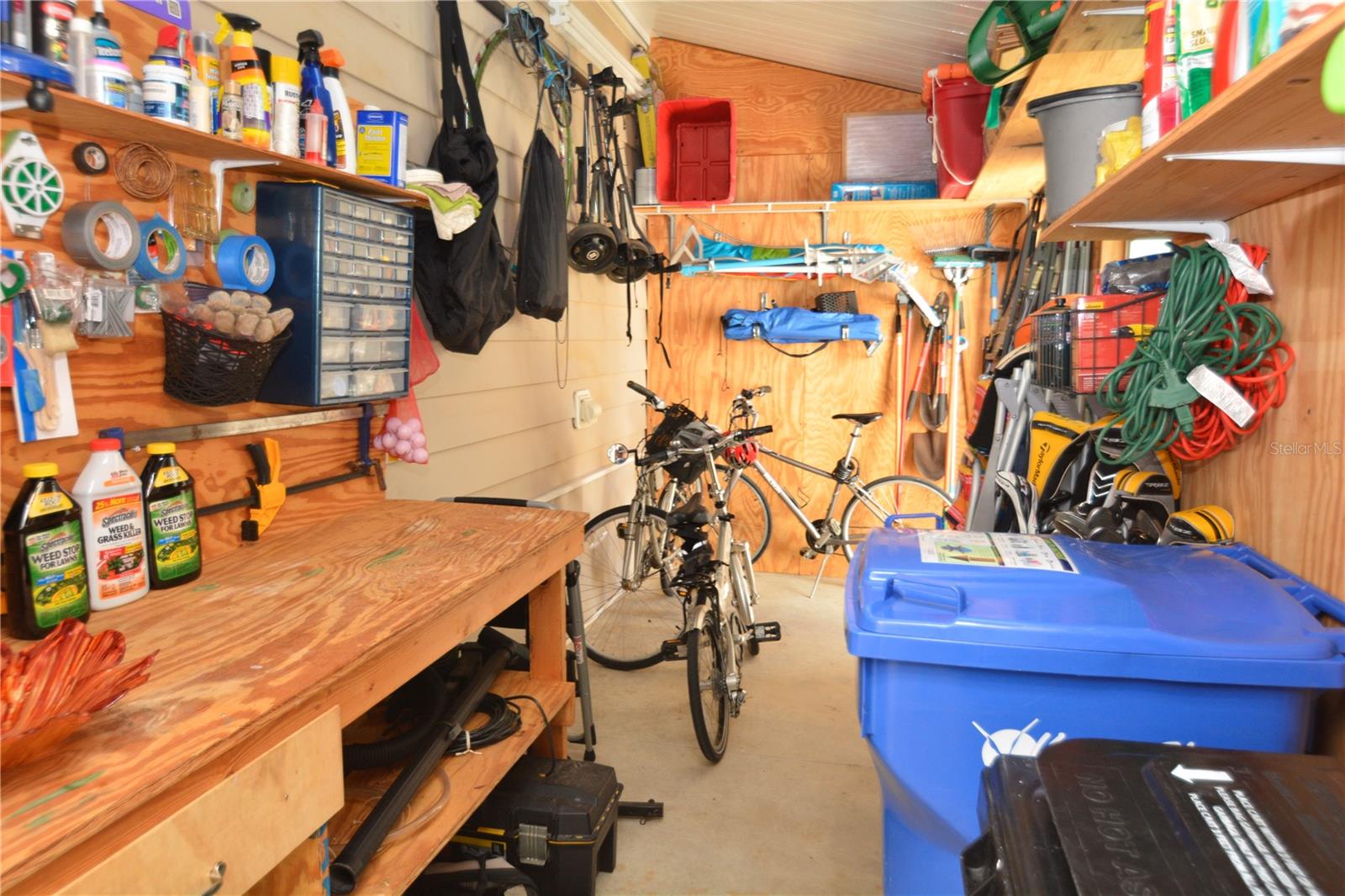 Image 24 of 31 For 717 Carefree