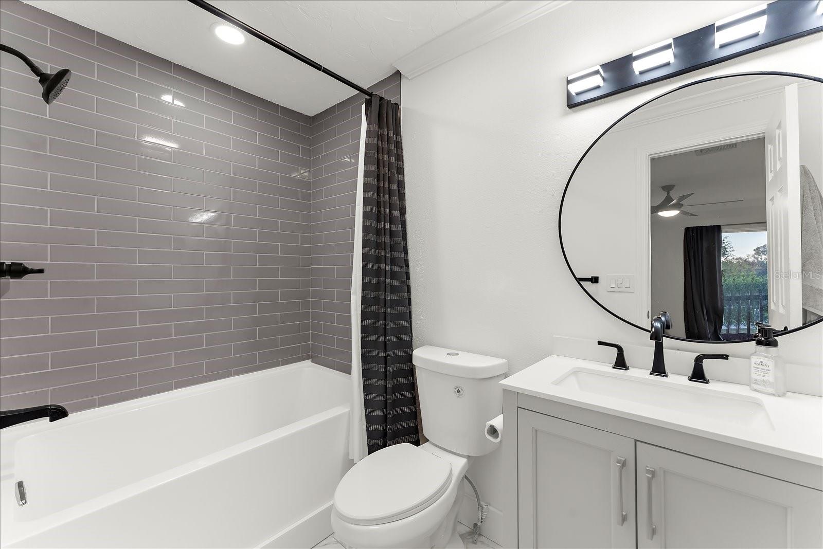 Image 19 of 37 For 3348 Ramblewood Place