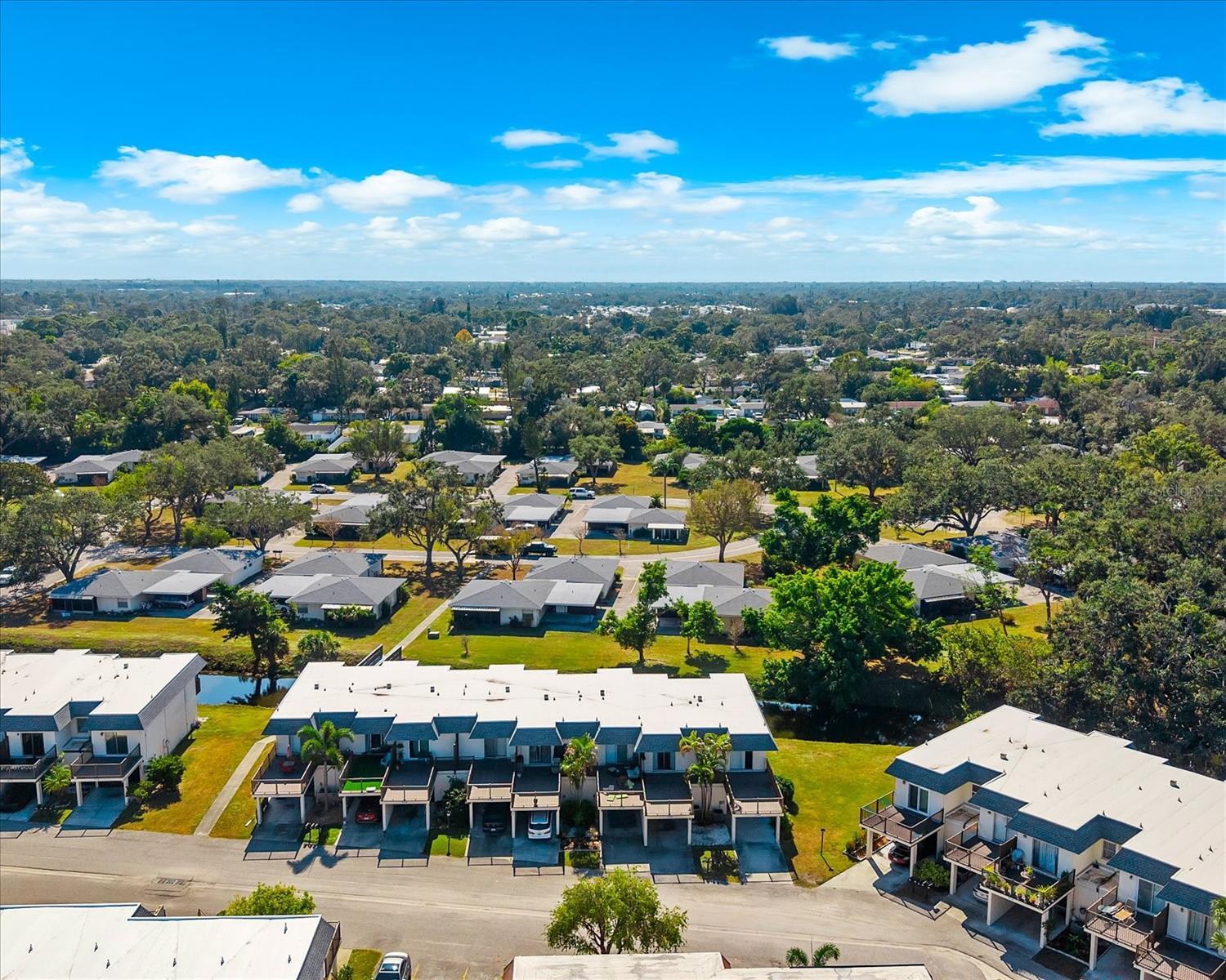 Image 27 of 37 For 3348 Ramblewood Place