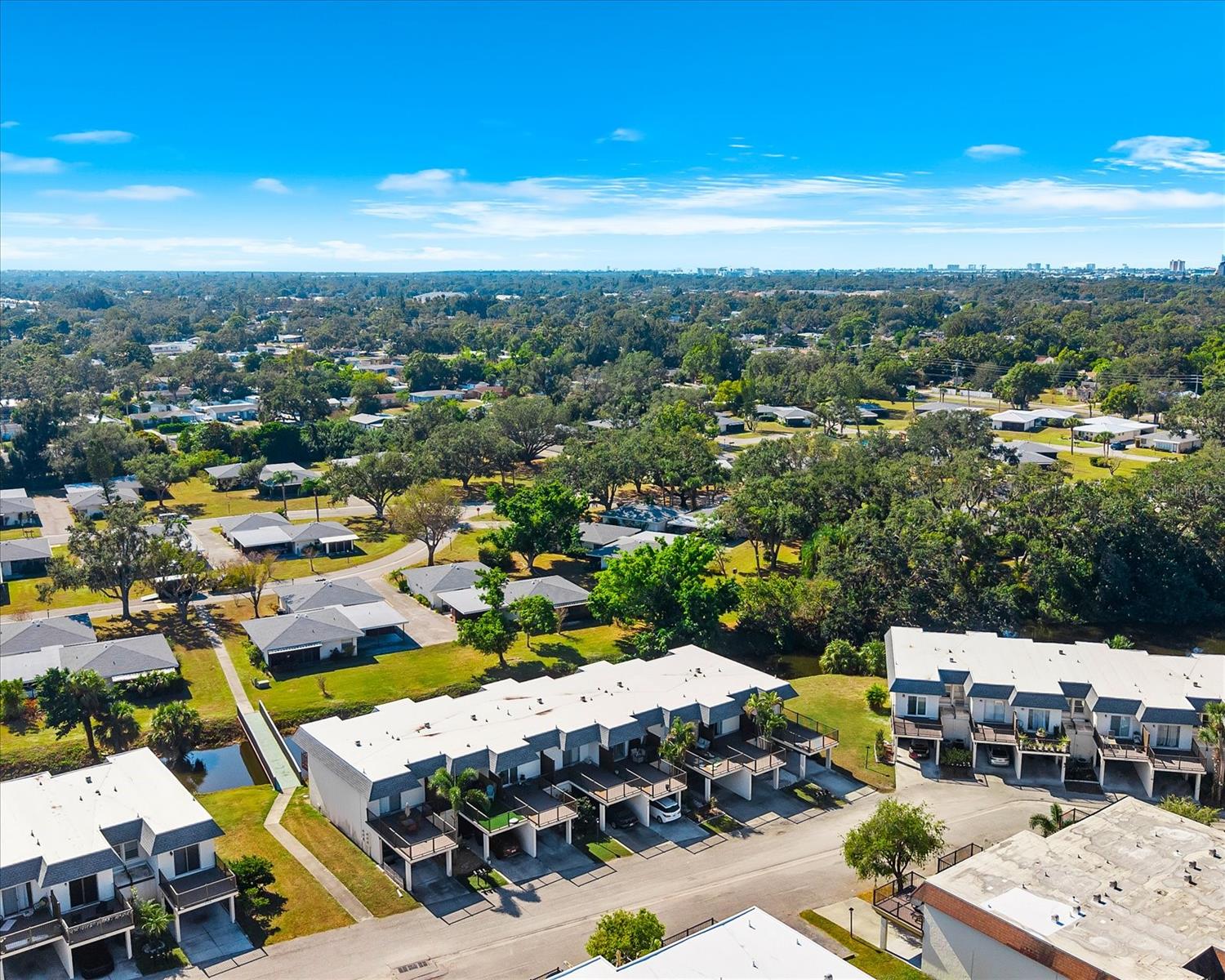 Image 28 of 37 For 3348 Ramblewood Place