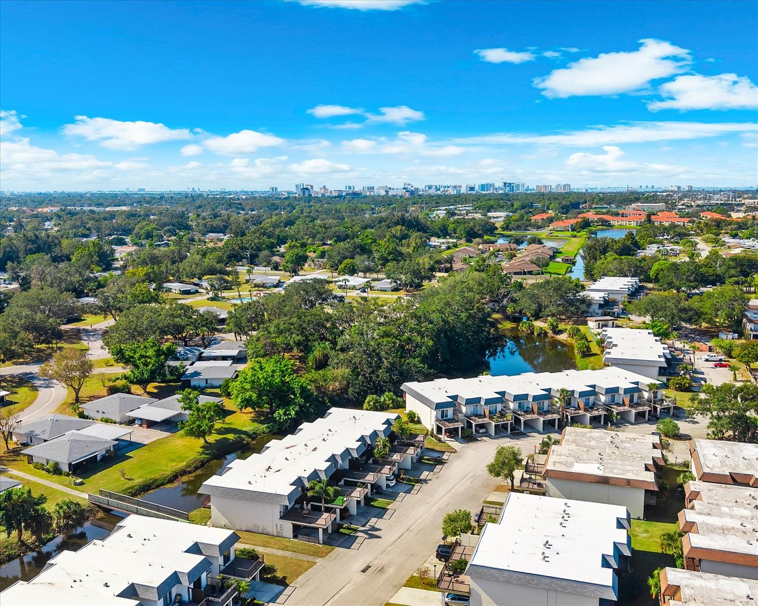 Image 29 of 37 For 3348 Ramblewood Place