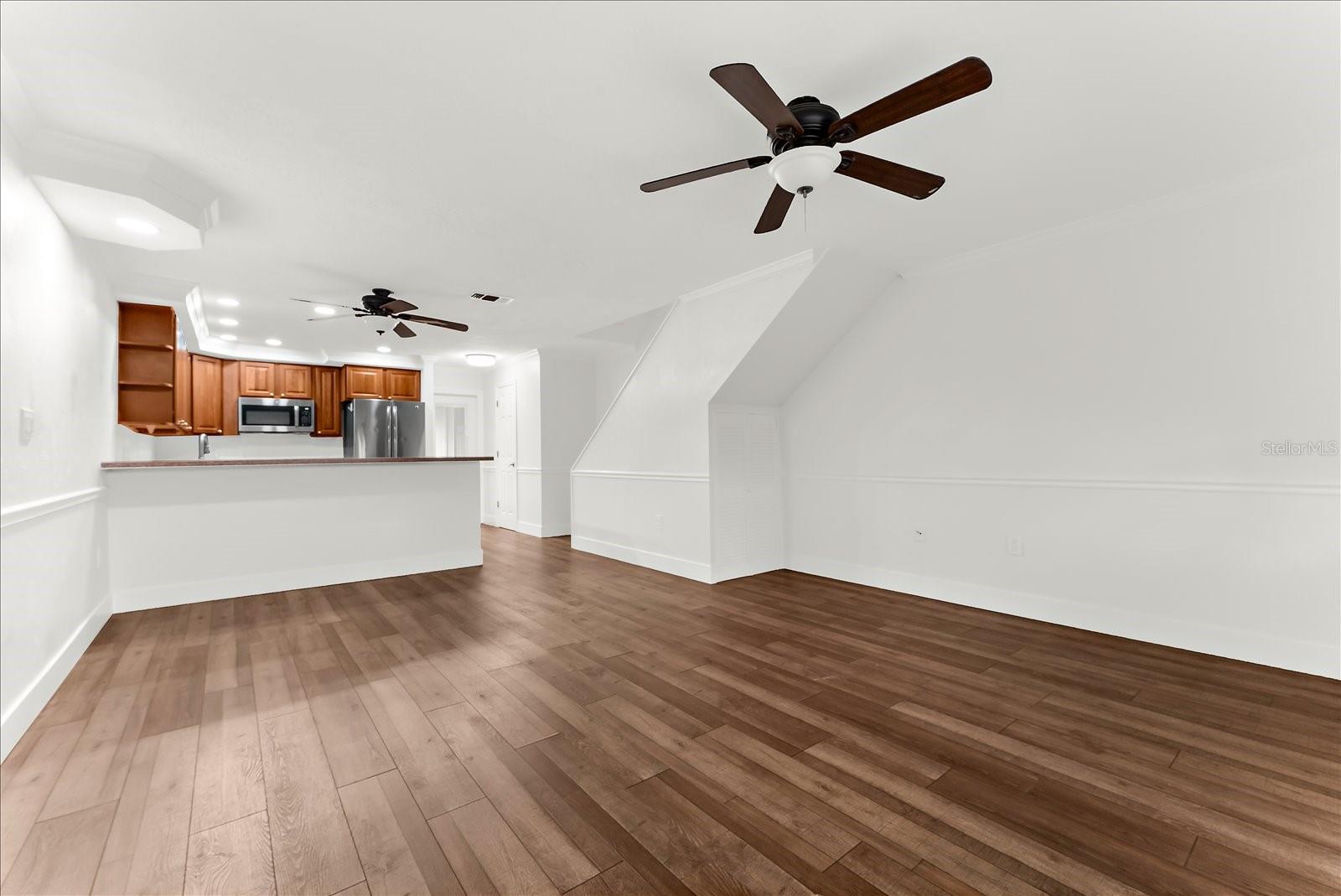 Image 7 of 37 For 3348 Ramblewood Place