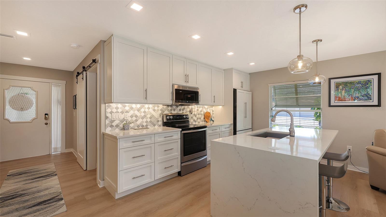 Image 13 of 35 For 3038 Ringwood Meadow 20