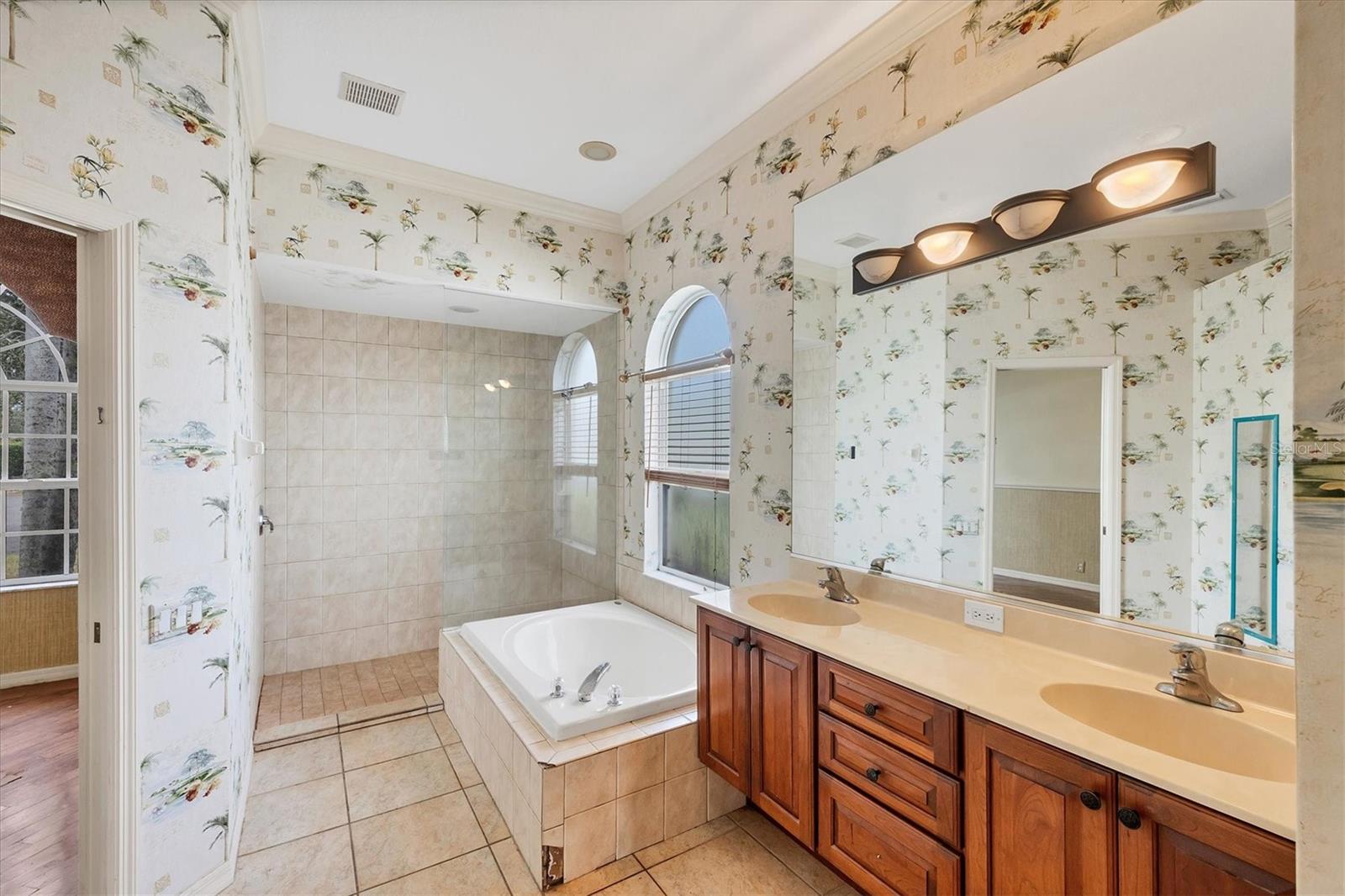 Image 19 of 46 For 2906 122nd Terrace E