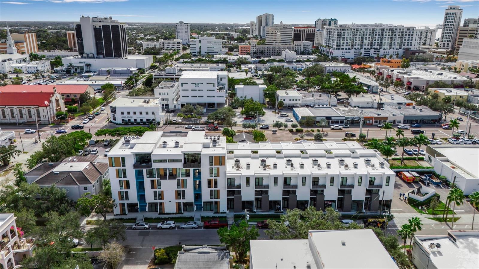 Image 2 of 44 For 1558 4th Street 208