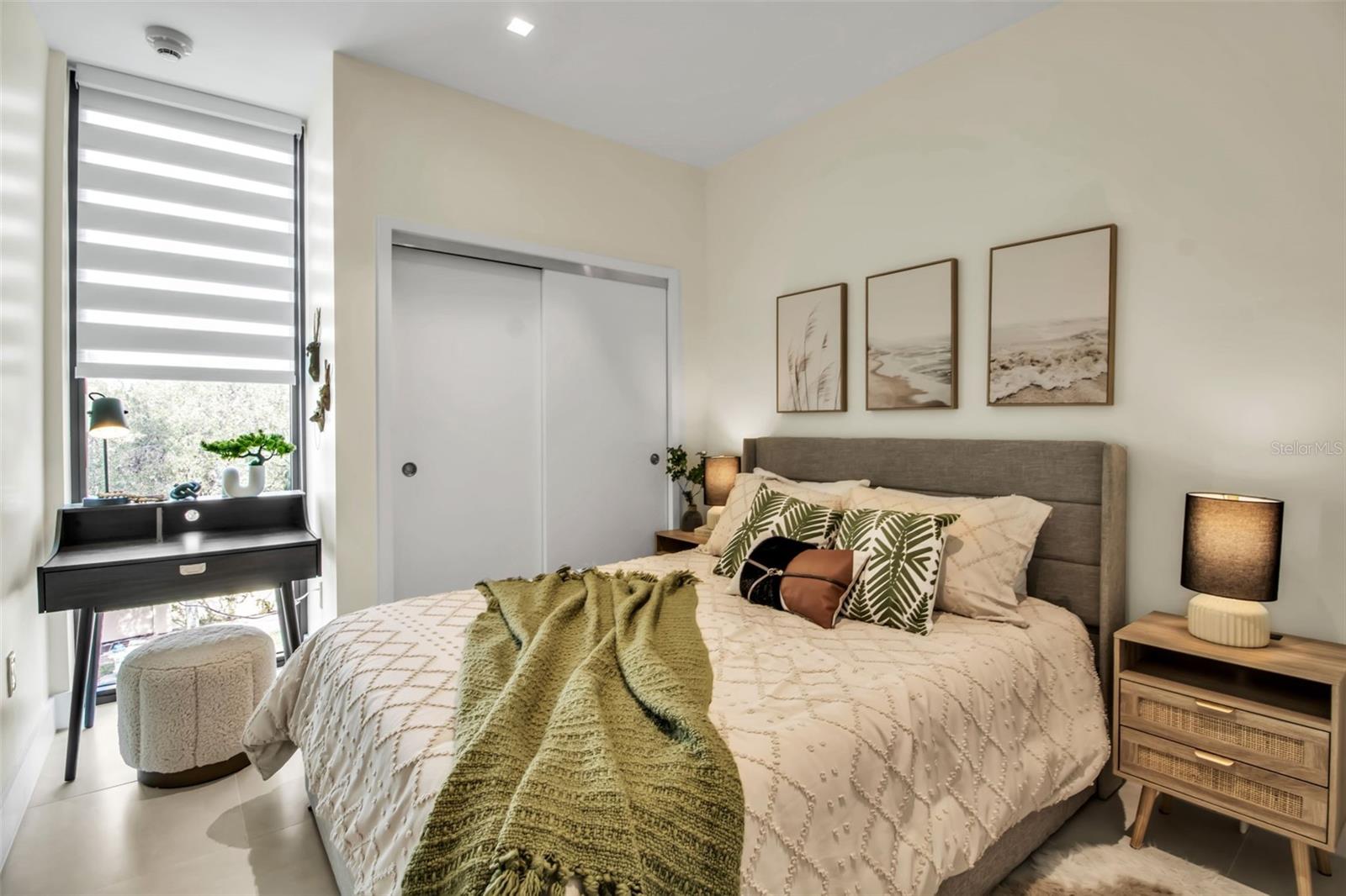 Image 29 of 44 For 1558 4th Street 208