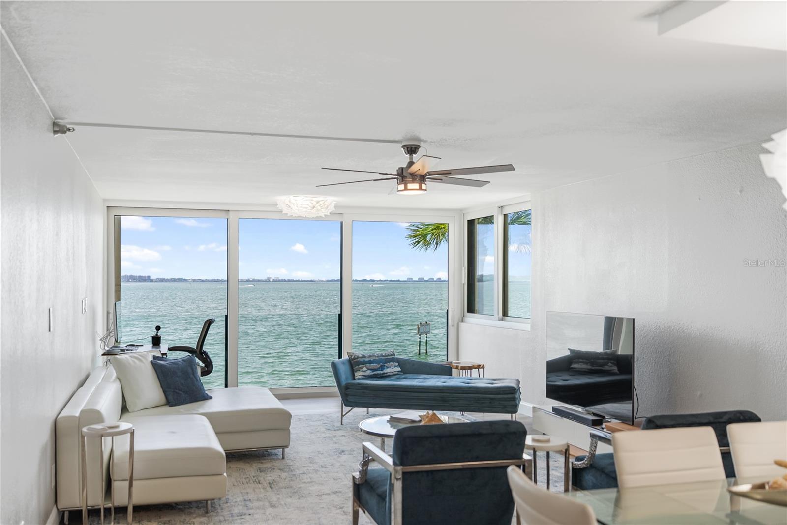 Image 13 of 71 For 97 Sunset Drive 201