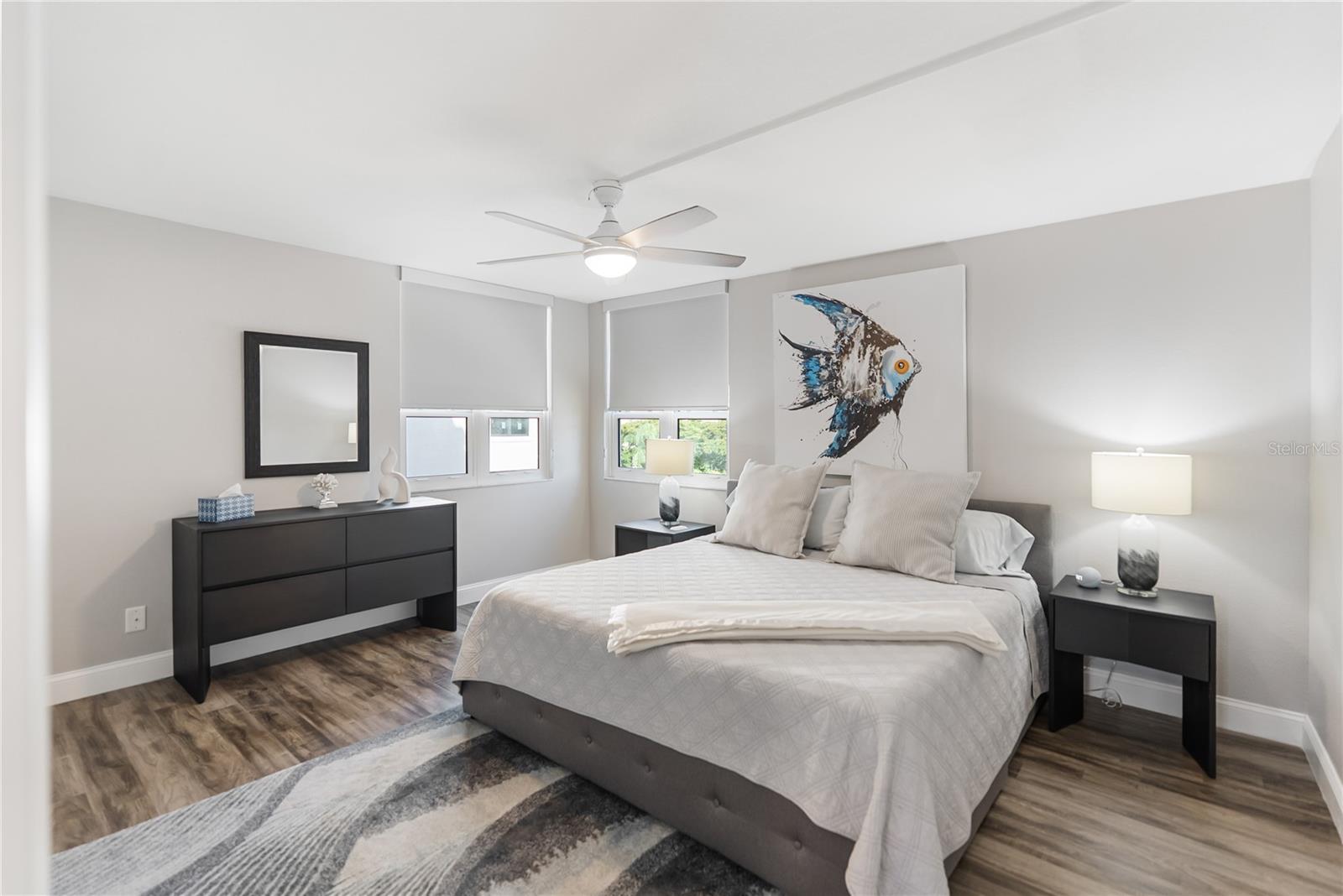 Image 21 of 71 For 97 Sunset Drive 201