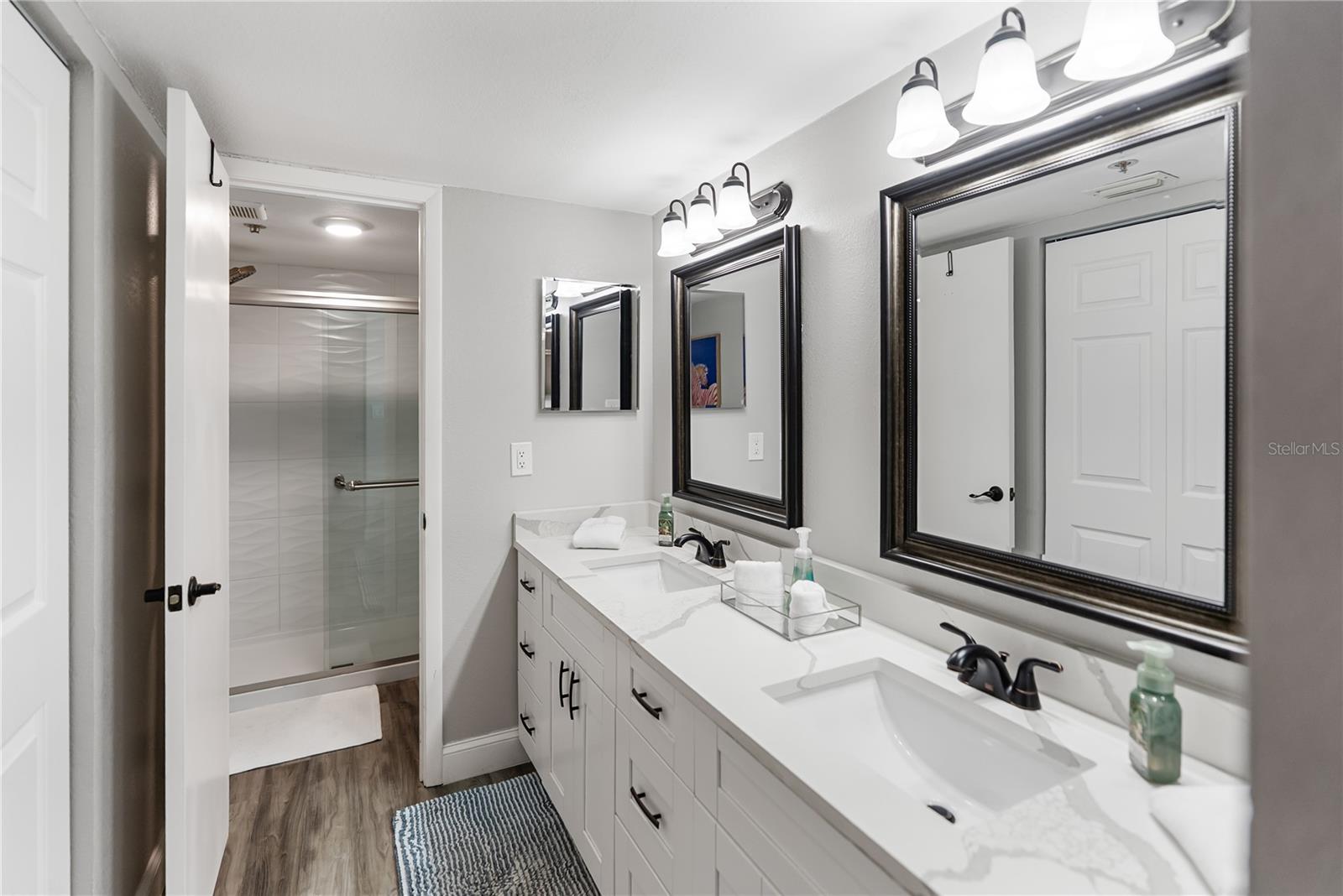 Image 24 of 71 For 97 Sunset Drive 201