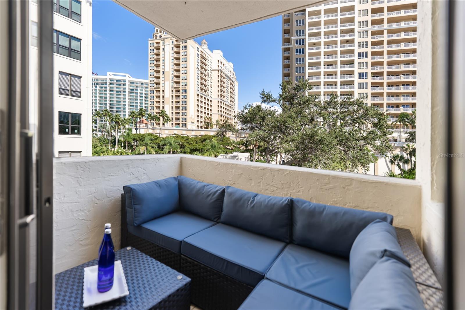 Image 30 of 71 For 97 Sunset Drive 201