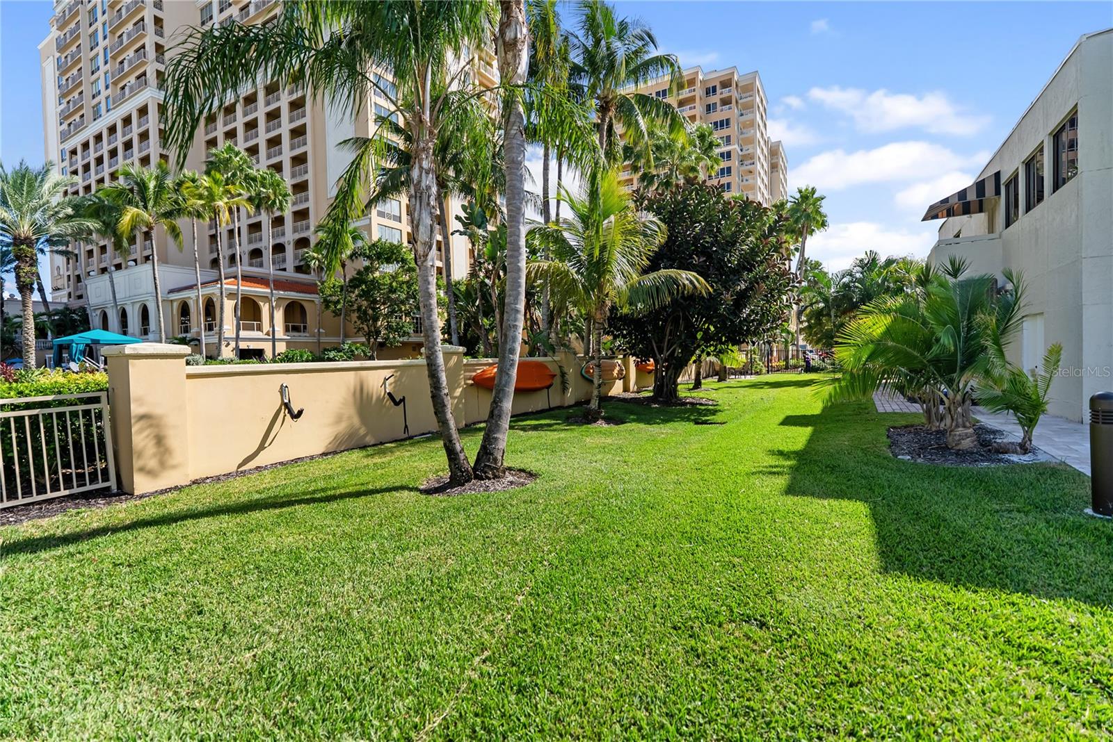 Image 38 of 71 For 97 Sunset Drive 201