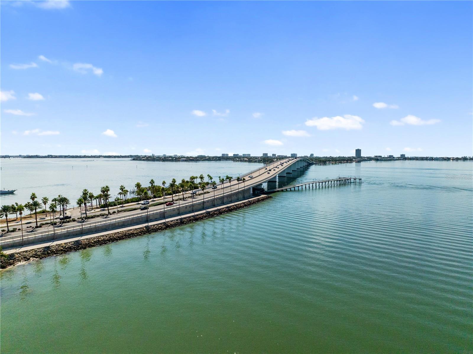 Image 48 of 71 For 97 Sunset Drive 201