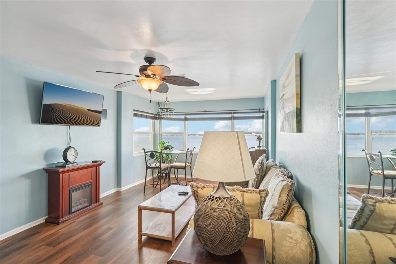 Image 11 of 27 For 1900 Clifford Street 701a