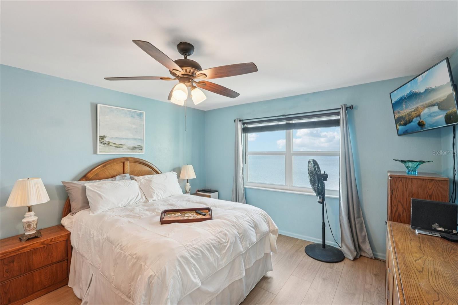 Image 18 of 27 For 1900 Clifford Street 701a