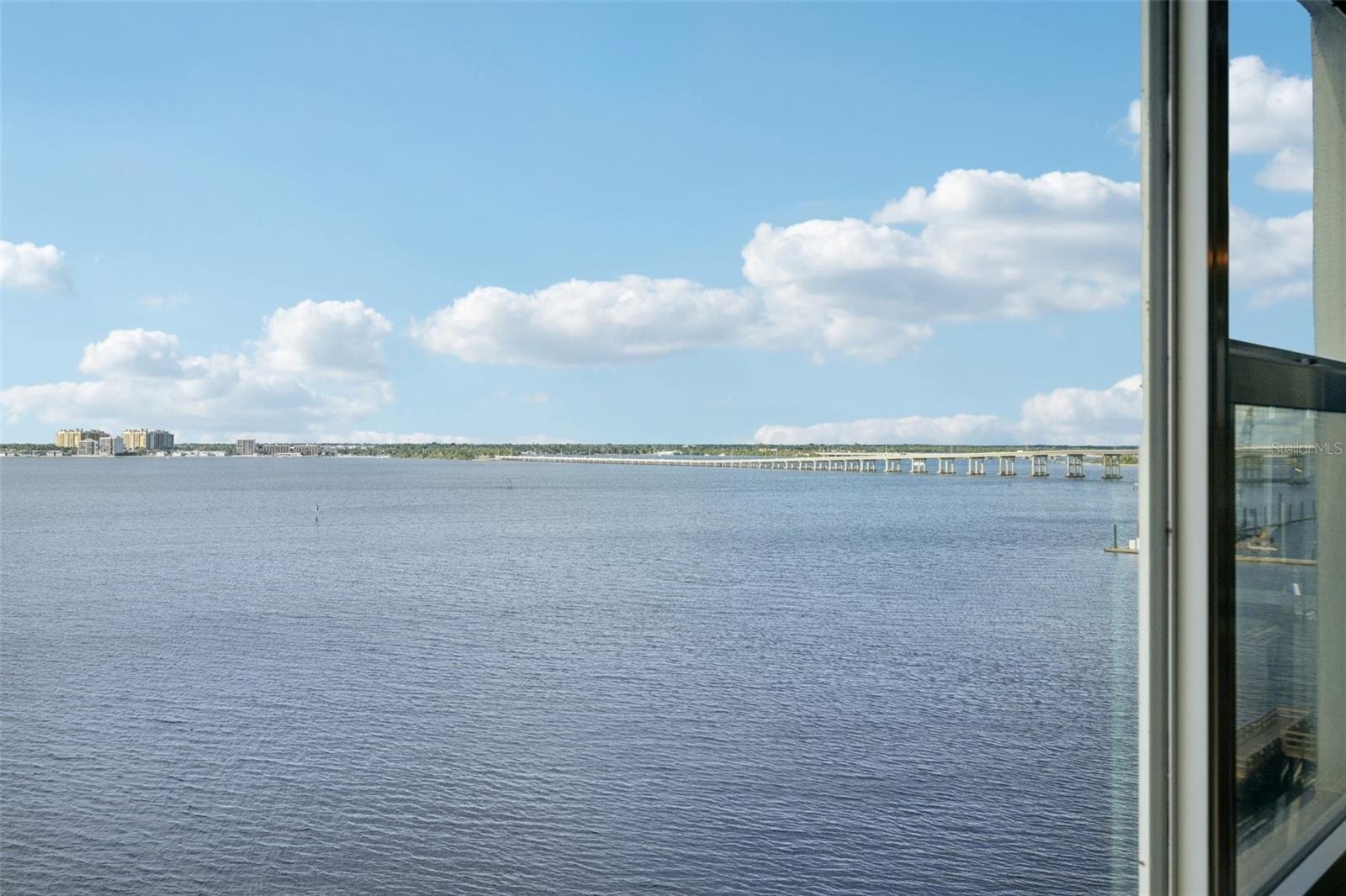 Image 24 of 27 For 1900 Clifford Street 701a