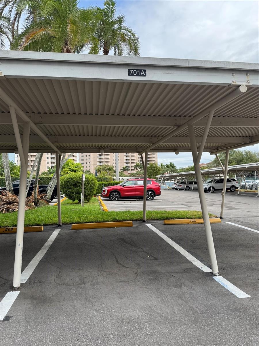 Image 8 of 9 For 1900 Clifford Street 701a