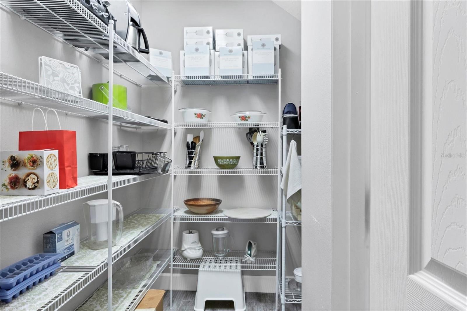 Image 22 of 87 For 6347 Anise Drive