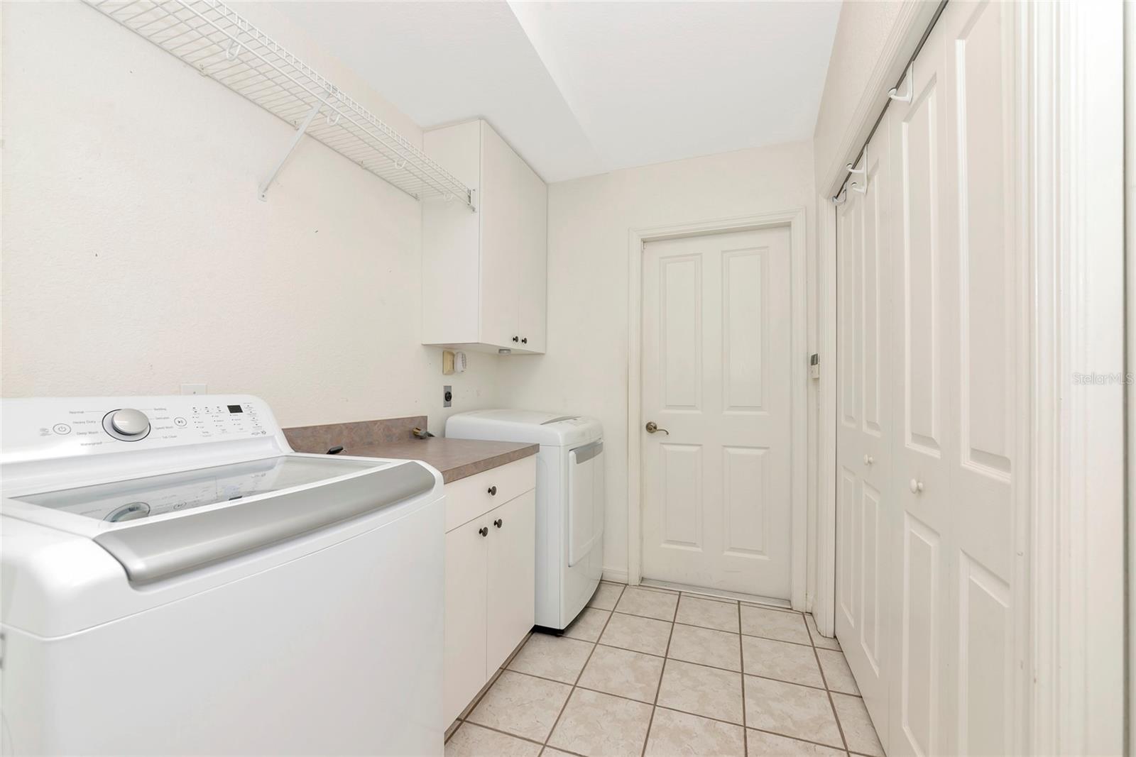 Image 12 of 45 For 1730 Hudson Street