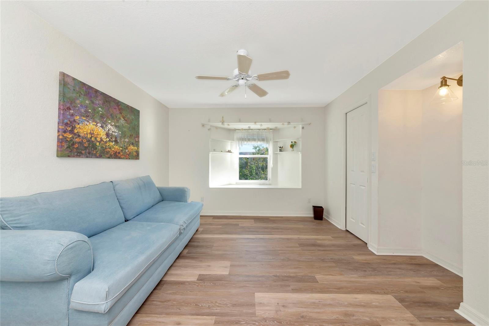 Image 18 of 45 For 1730 Hudson Street