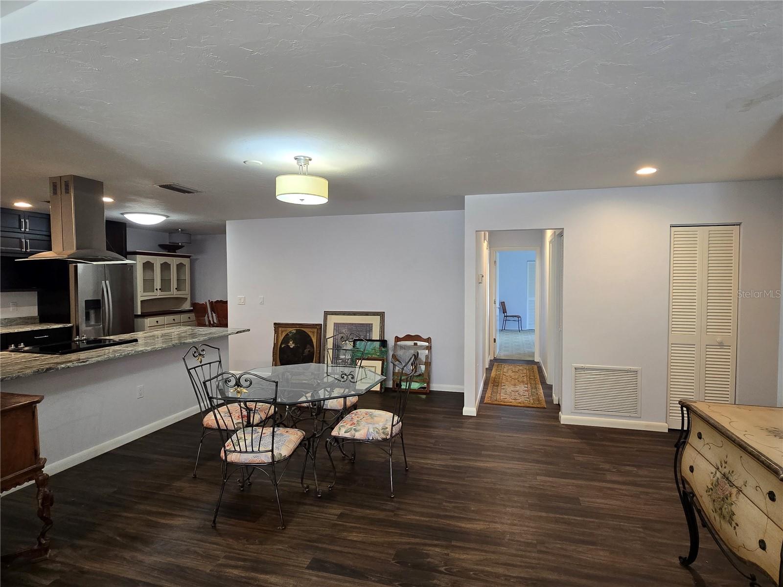 Image 10 of 32 For 4548 Forest Wood Trail 27