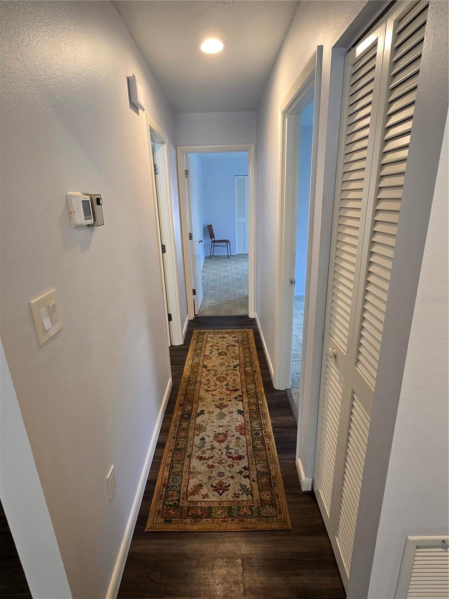 Image 14 of 32 For 4548 Forest Wood Trail 27