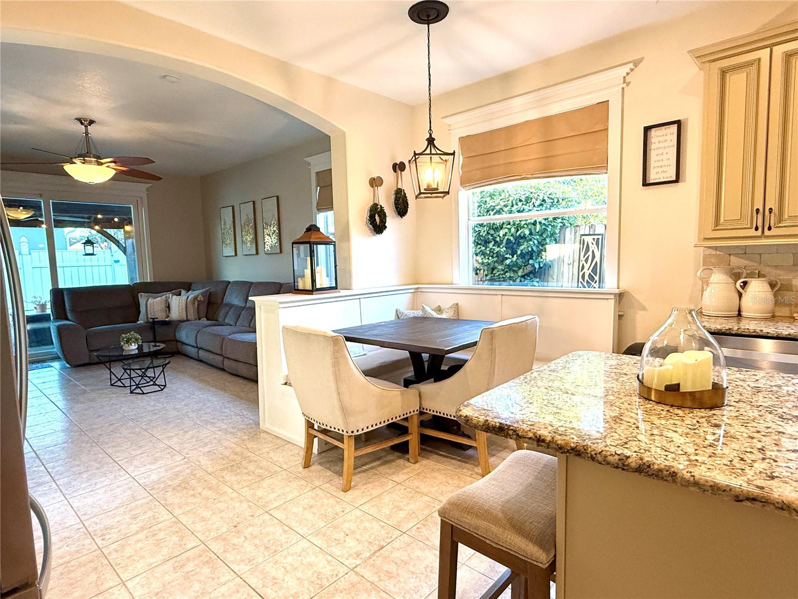 Image 7 of 25 For 14138 Castlerock Drive