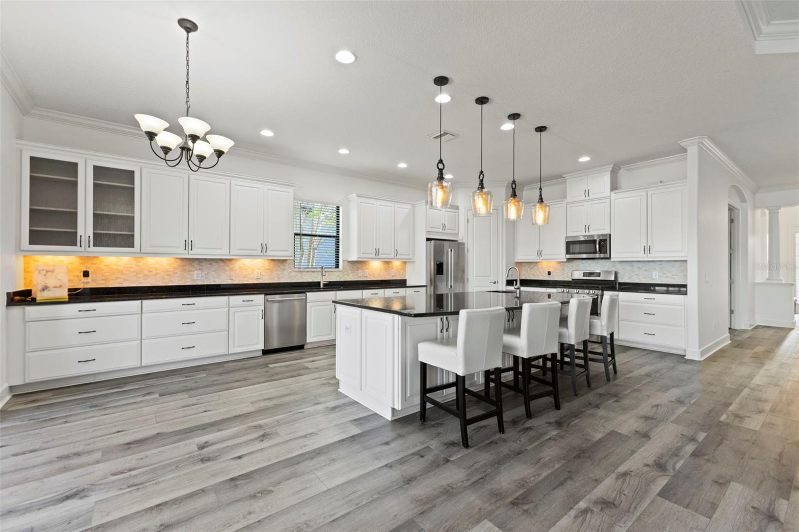 Image 21 of 57 For 4921 Tivoli Run