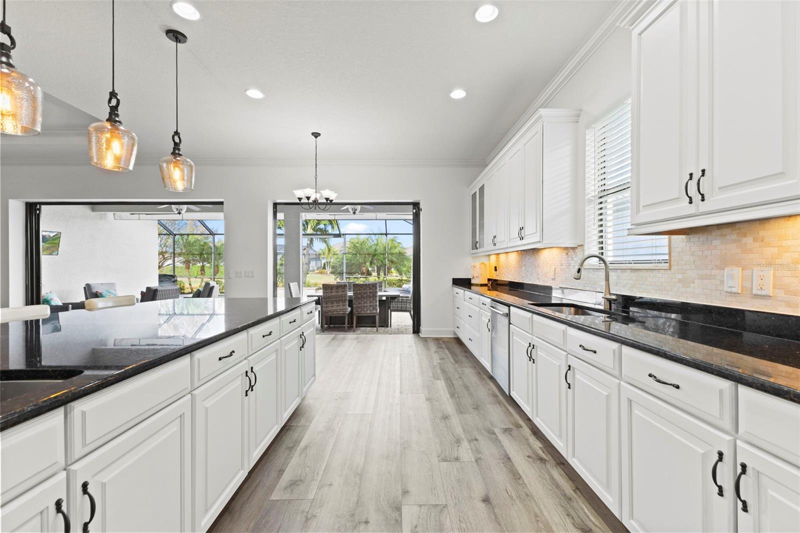 Image 24 of 57 For 4921 Tivoli Run