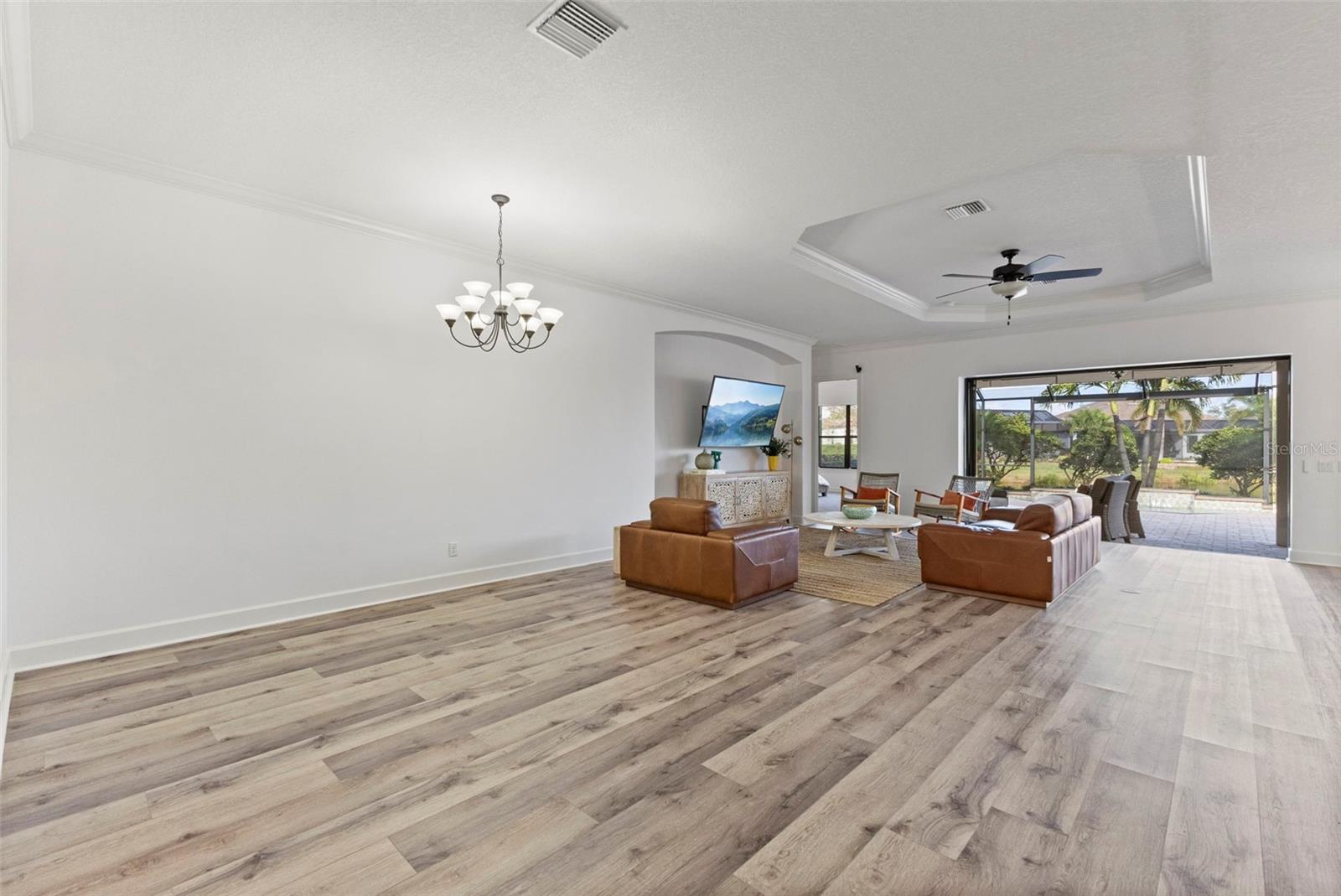 Image 8 of 57 For 4921 Tivoli Run