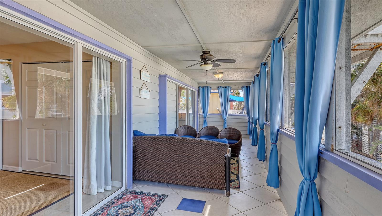 Image 32 of 94 For 126-128 Avenida Veneccia