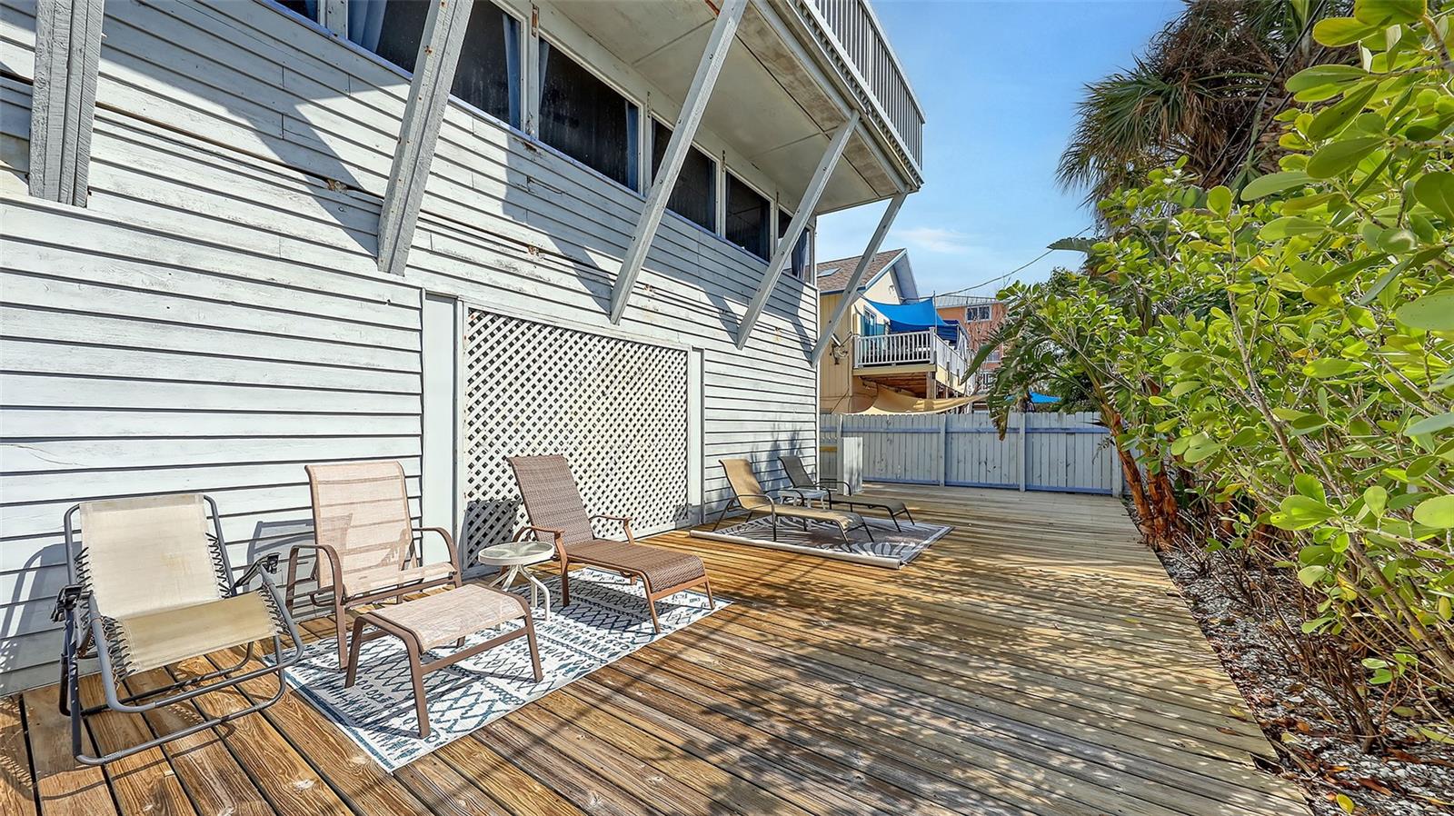 Image 68 of 94 For 126-128 Avenida Veneccia