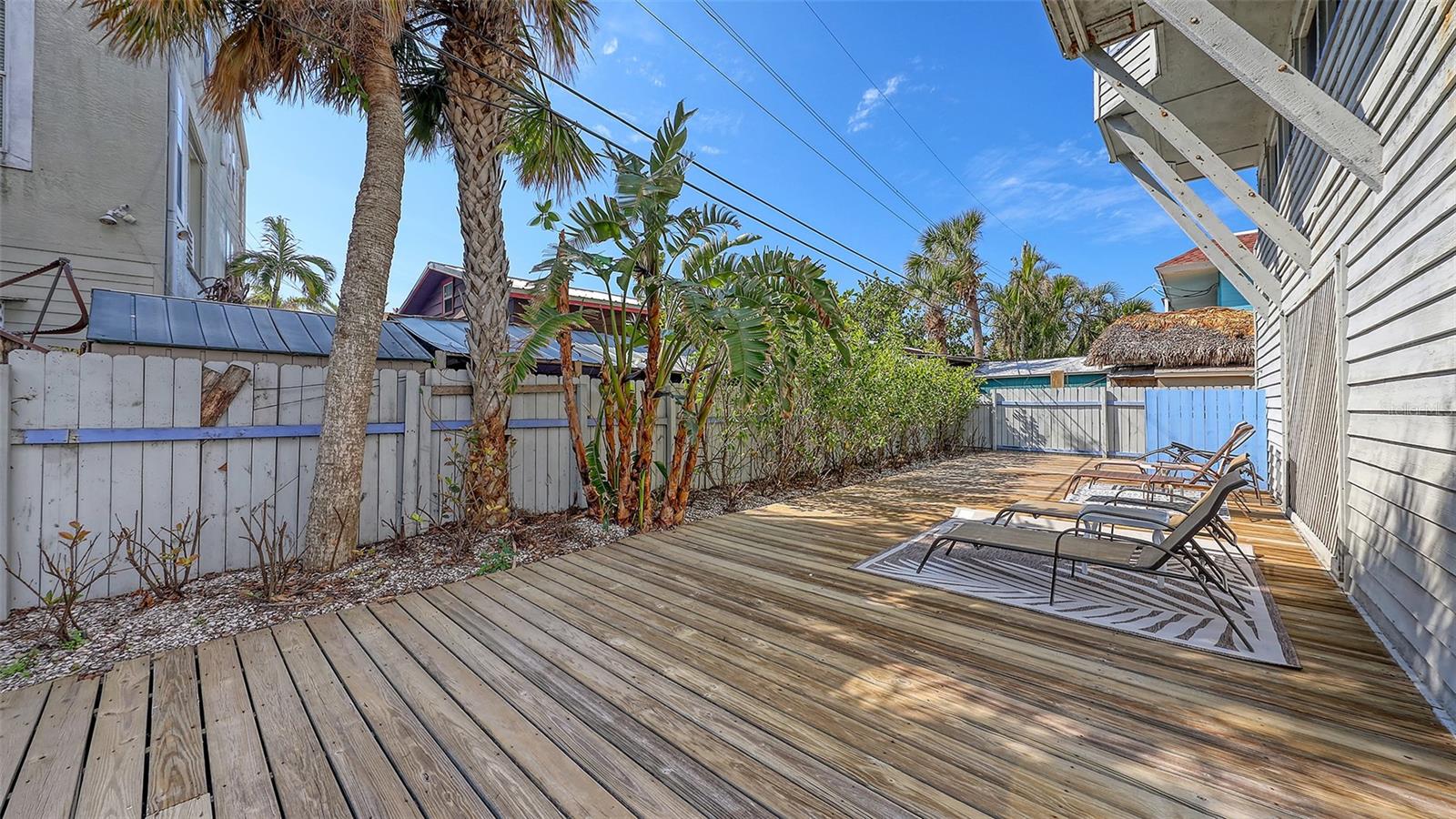 Image 70 of 94 For 126-128 Avenida Veneccia