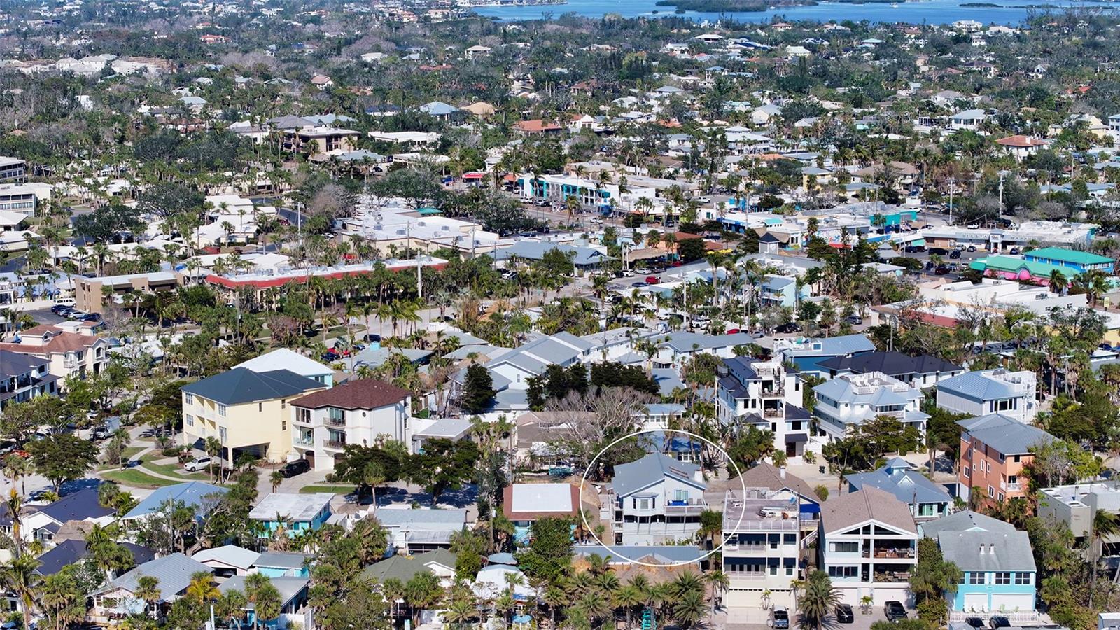 Image 84 of 94 For 126-128 Avenida Veneccia