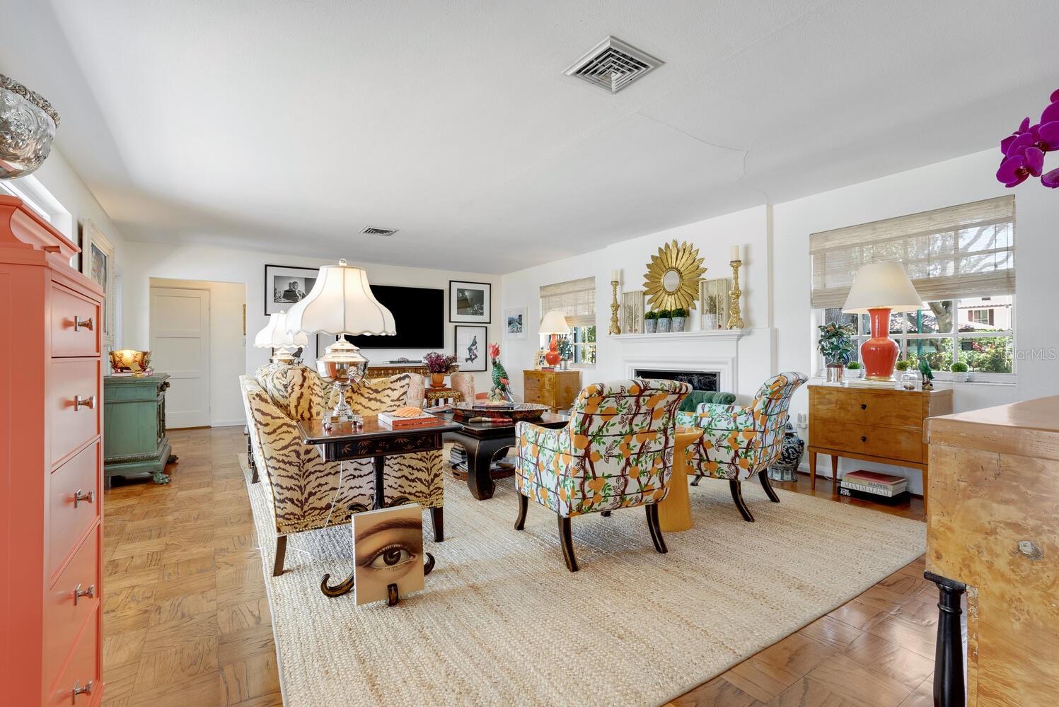 Image 15 of 77 For 1542 Gulfview Drive