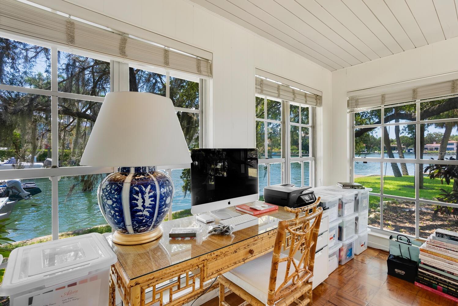 Image 20 of 77 For 1542 Gulfview Drive