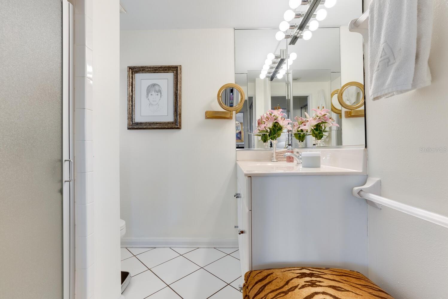 Image 28 of 77 For 1542 Gulfview Drive