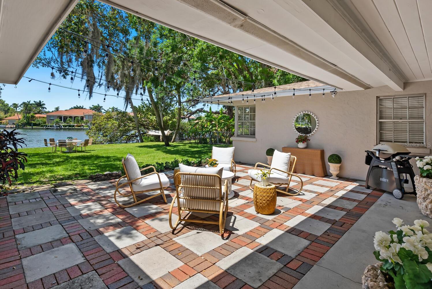 Image 33 of 77 For 1542 Gulfview Drive