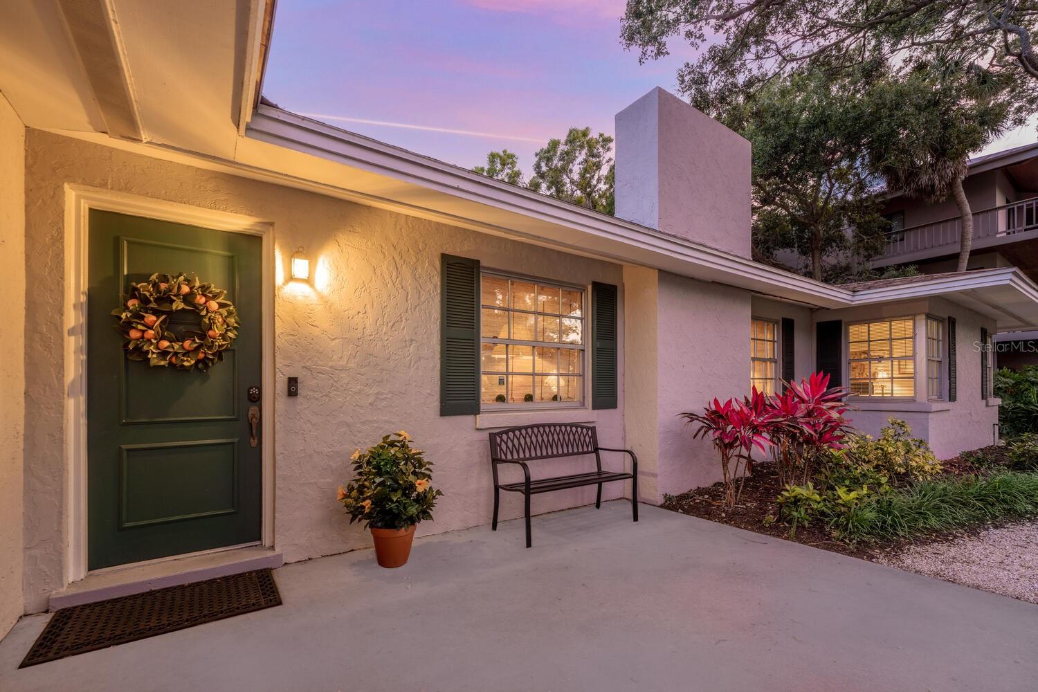 Image 47 of 77 For 1542 Gulfview Drive